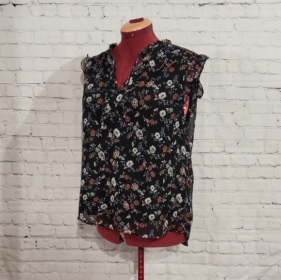 Tamara flower tank blouse - Picture 1 of 7